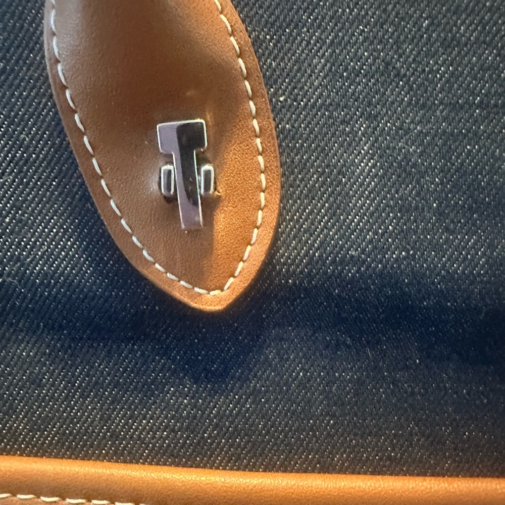 ETIENNE AIGNER bag - Picture 3 of 15